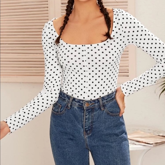 SHEIN Tops - Long Sleeve Polka Dot 🖤